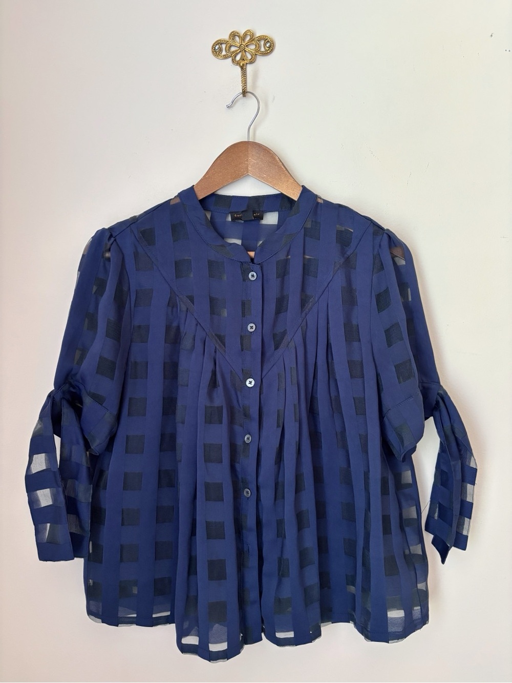 Current Air Blue Windowpane Tie Sleeve Button Down Shirt Small